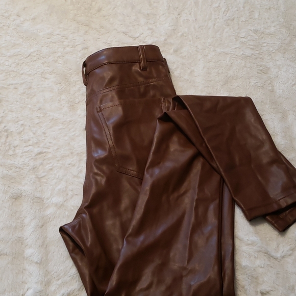 Wilfred Free Charm Pant High-waisted Vegan Leather - Picture 3 of 5